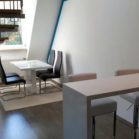 Lerchensteige Auf 80m - Sauna, Bar, 3d-fernseh, Wii, Ps4