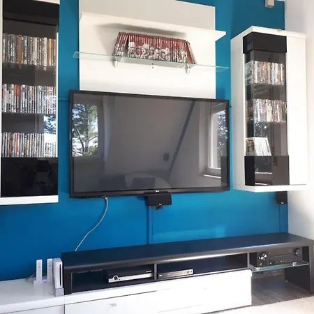 شقة Lerchensteige Auf 80m - Sauna, Bar, 3d-fernseh, Wii, Ps4 *